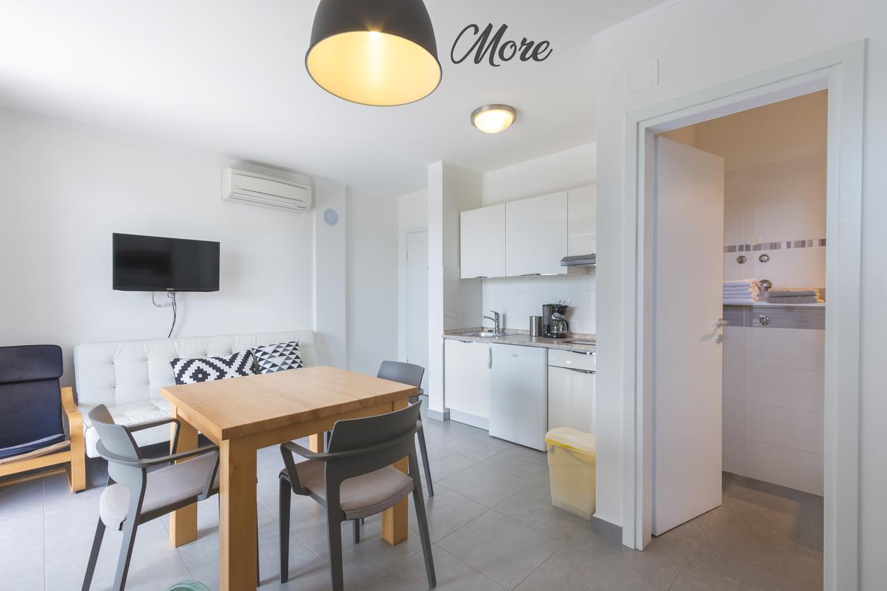 Apartment Lux More Medulin Exterior photo