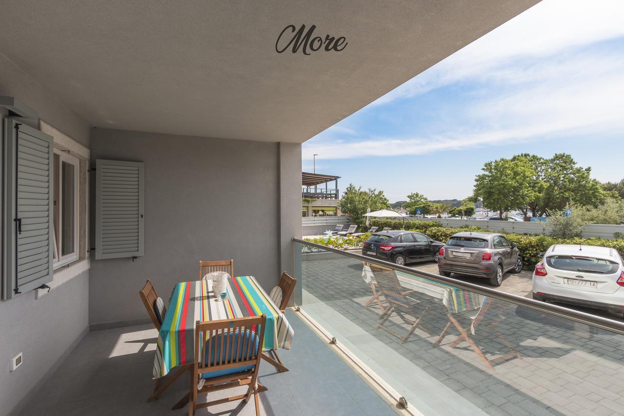 Apartment Lux More Medulin Exterior photo